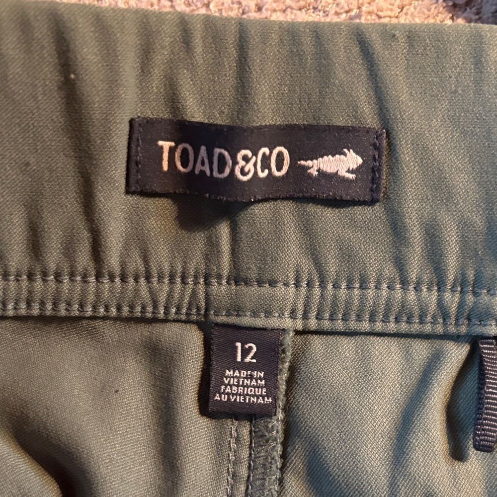 Toad & Co Joggers Bundle- Green & Black - Picture 4 of 11